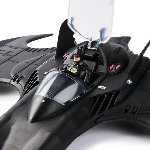 Batwing + Figura Batman 85 Aniversario Batman DC Comics