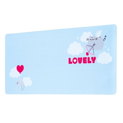 Pusheen Purrfect Love gaming desk mat