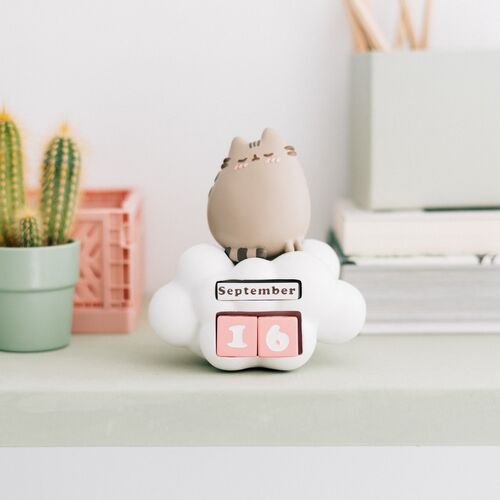 Pusheen Purrfect Love Collection 3D perpetual calendar