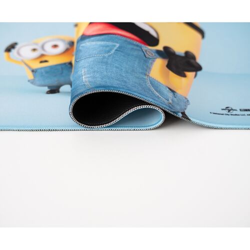 Minions gaming desk mat