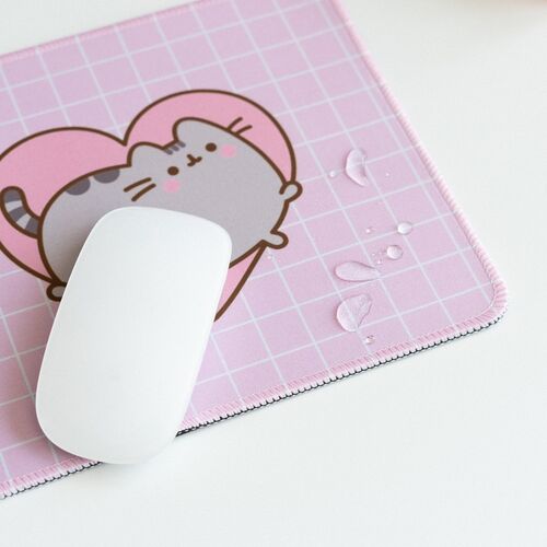 Pusheen Moments mouse desk mat