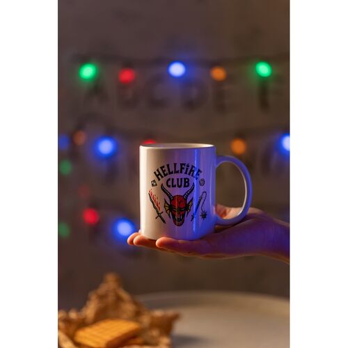 Taza Hellfire Club Stranger Things 350ml