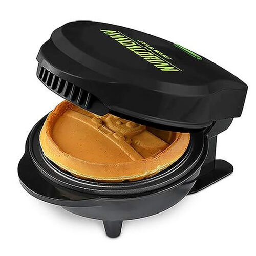 Star Wars The Mandalorian Mini Waffle machine