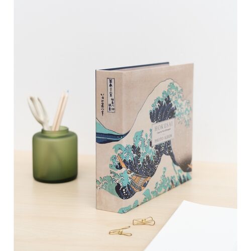 The Great Wave of Kanagawa Hokusai Photo album