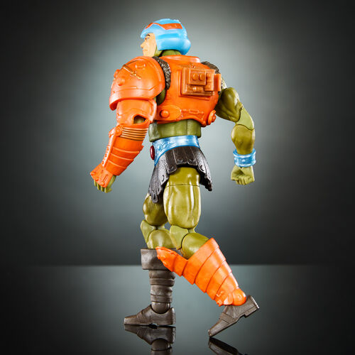 Figura Man-At-Arms New Eternia Masters of the Universe 17cm