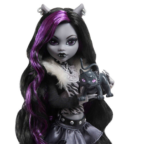 Monster High Reel Drama Clawdeen Wolf doll