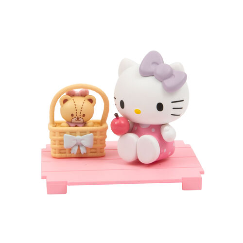 Hello Kitty Sweetheart Playmates assorted surprise figure