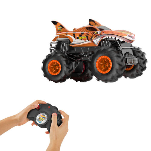 Hot Wheels Monster Trucks Tiger Shark radio control car