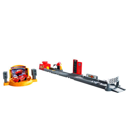 Disney Cars Piston Cup Launching playset