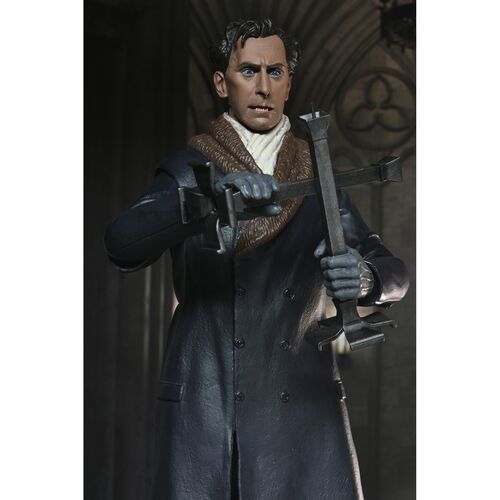 Hammer Films Horror of Dracula Van Helsing figure 18cm